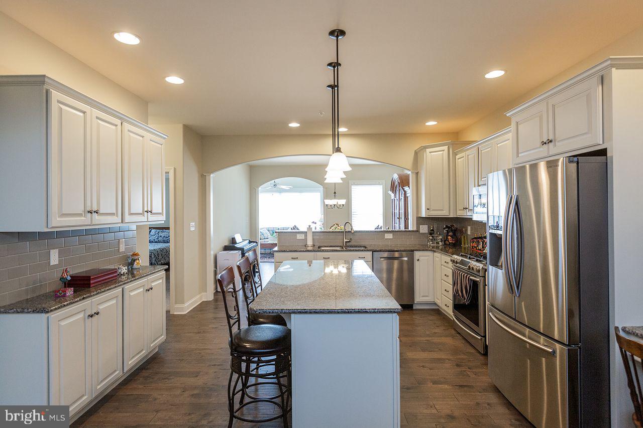 334 Pin Oak Drive Lititz, PA 17543 - Photo 10 of 39 Gallery Image 10