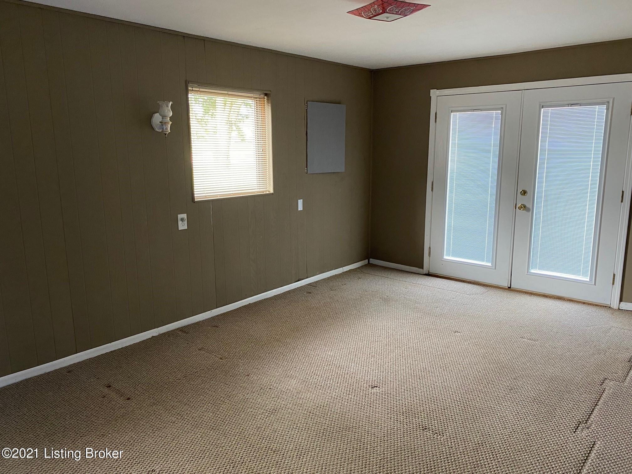 8405 Terry Road Louisville, KY 40258 - Photo 15 of 19 6