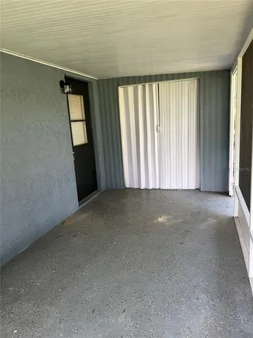 $270,000 | 4916 16th Street, Zephyrhills, FL 33542