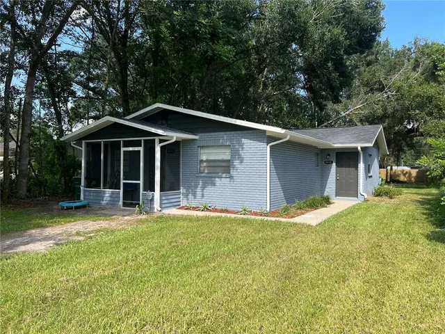 $270,000 | 4916 16th Street, Zephyrhills, FL 33542