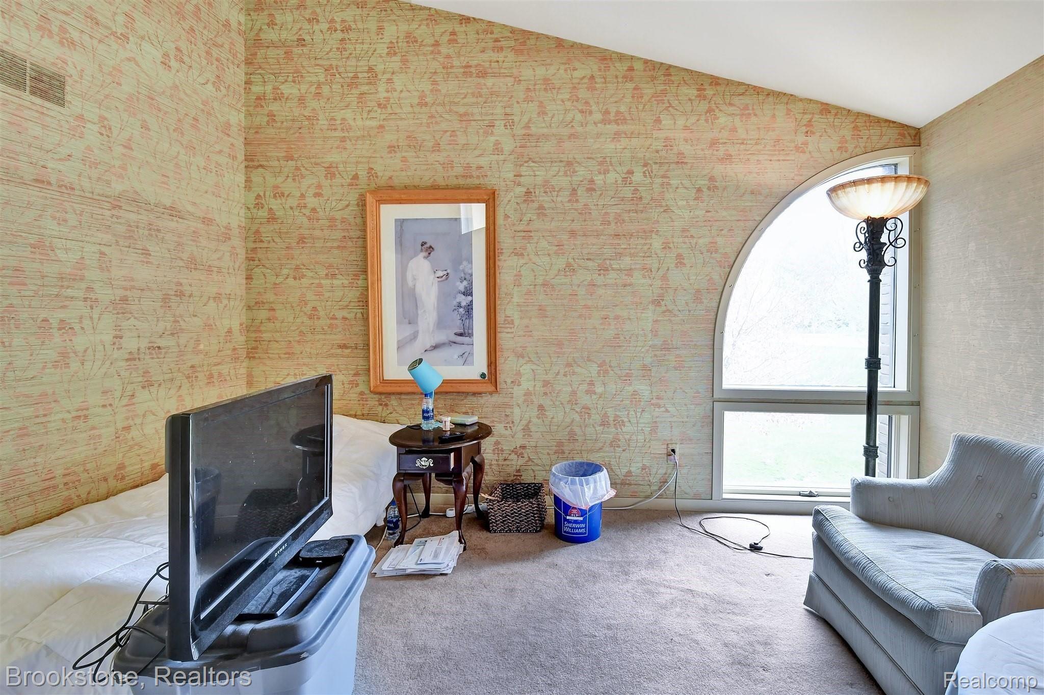 1805 Washington Road Rochester, MI 48306 - Photo 47 of 61 DSC_2496.jpg