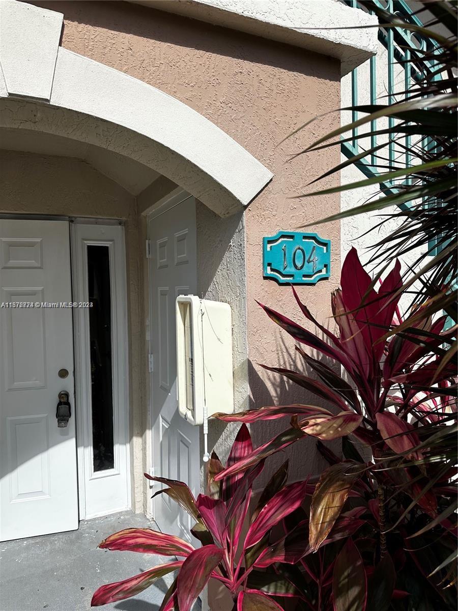 2910 Southeast 12th Road, Unit 10429 Homestead, FL 33035 - Photo 1 of 38 Gallery Image 1