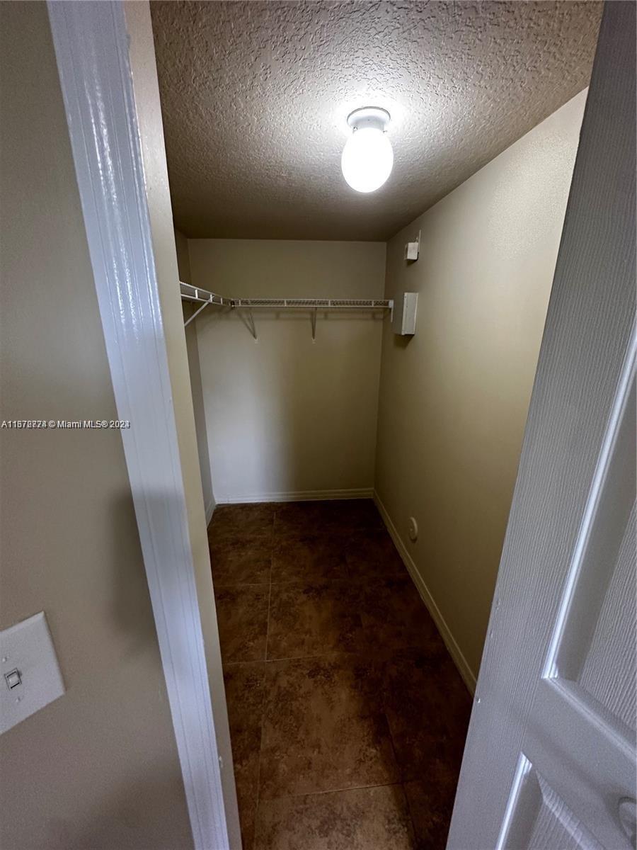 2910 Southeast 12th Road, Unit 10429 Homestead, FL 33035 - Photo 15 of 38 Gallery Image 15
