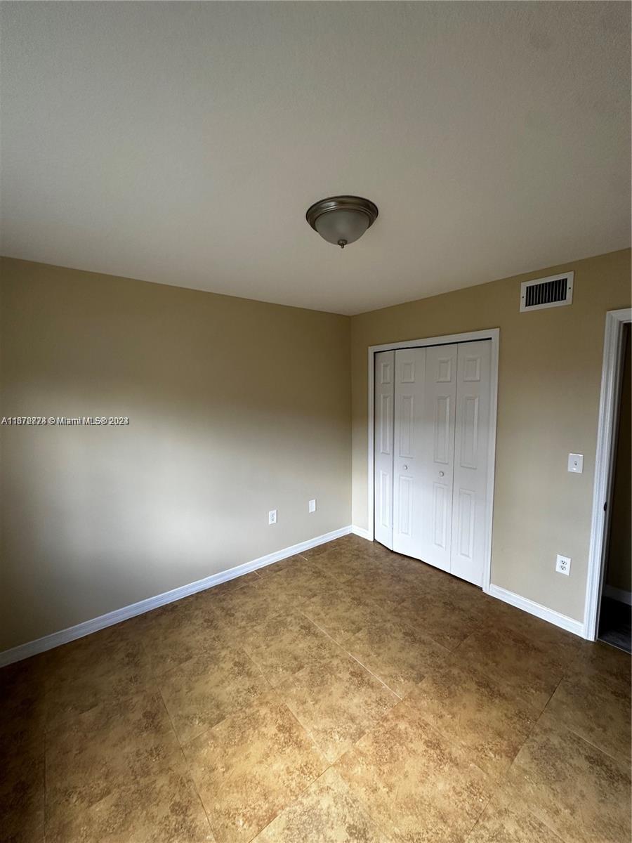 2910 Southeast 12th Road, Unit 10429 Homestead, FL 33035 - Photo 2 of 38 Gallery Image 2