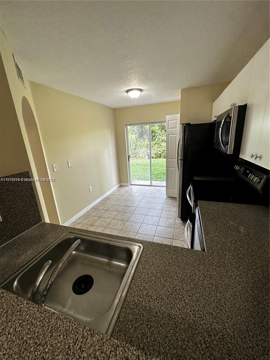 2910 Southeast 12th Road, Unit 10429 Homestead, FL 33035 - Photo 24 of 38 Gallery Image 24