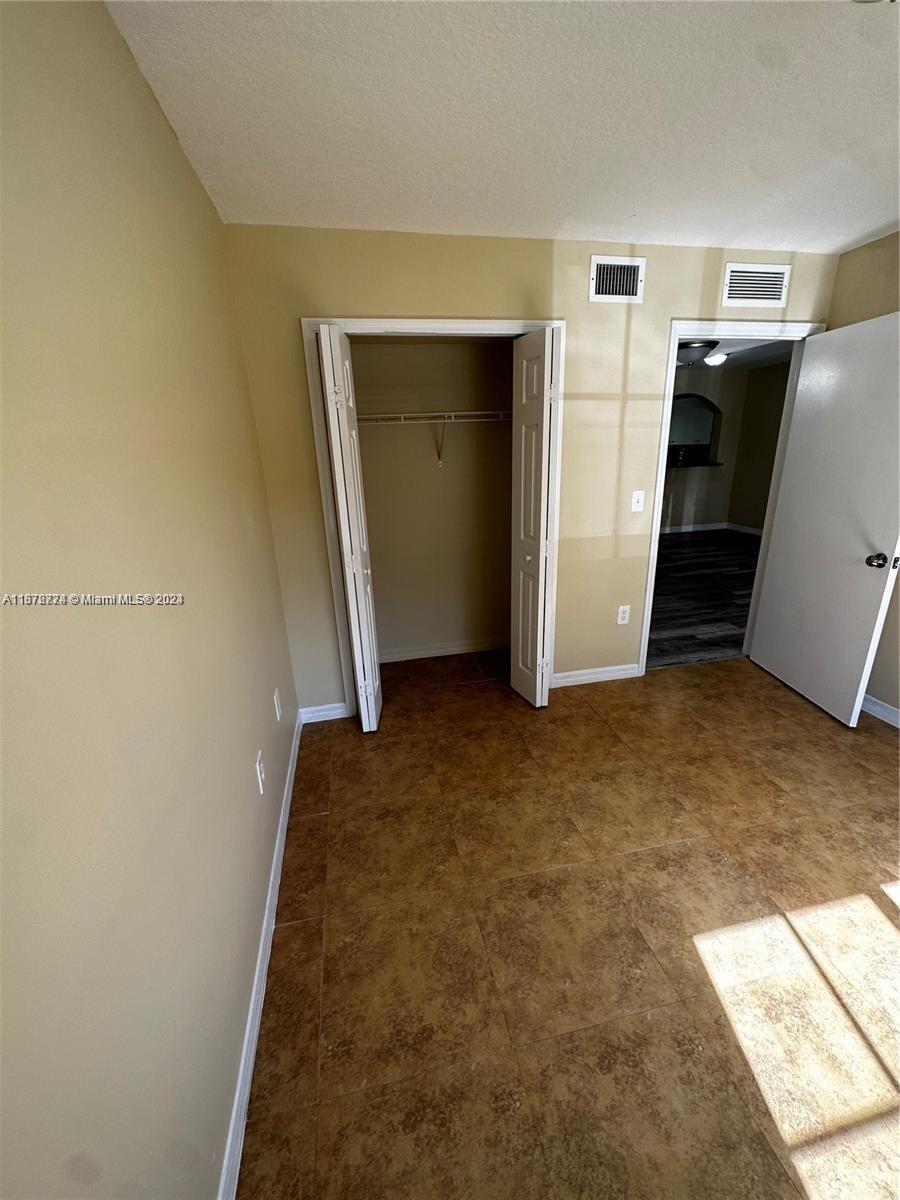 2910 Southeast 12th Road, Unit 10429 Homestead, FL 33035 - Photo 27 of 38 Gallery Image 27