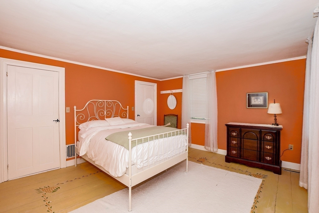 595 New Bedford Road Rochester, MA 02770 - Photo 23 of 37