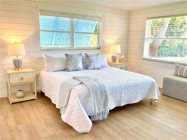 $25,000 | 1530 Mandarin Road, Naples, FL 34102