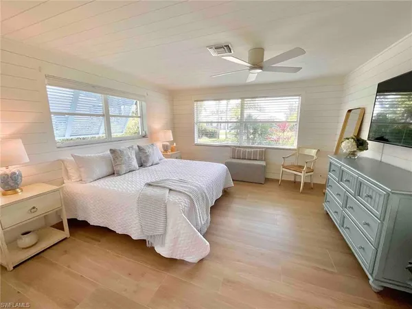 $25,000 | 1530 Mandarin Road, Naples, FL 34102