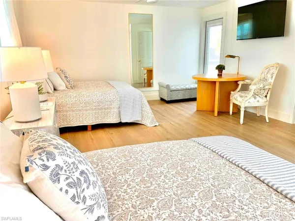$25,000 | 1530 Mandarin Road, Naples, FL 34102