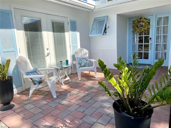 $25,000 | 1530 Mandarin Road, Naples, FL 34102