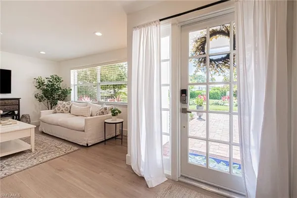 $25,000 | 1530 Mandarin Road, Naples, FL 34102