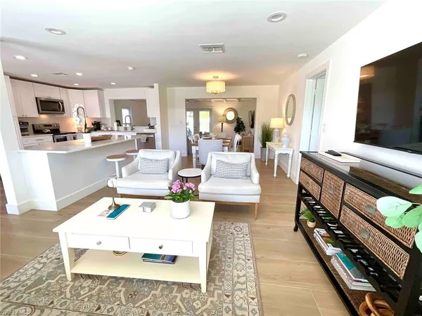 $25,000 | 1530 Mandarin Road, Naples, FL 34102