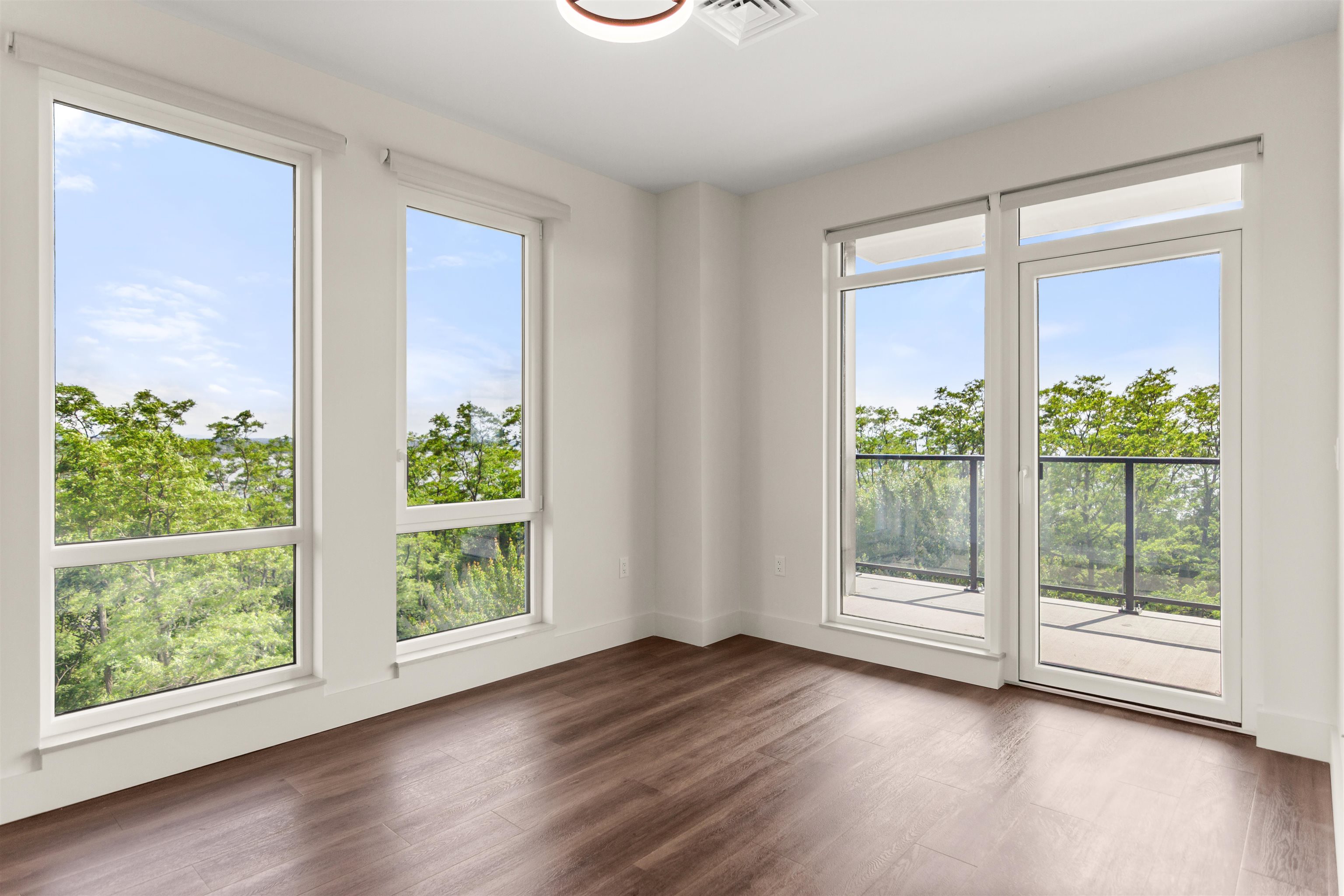 125 Cambrian Way, Unit 607 Burlington, VT 05401 - Photo 11 of 40