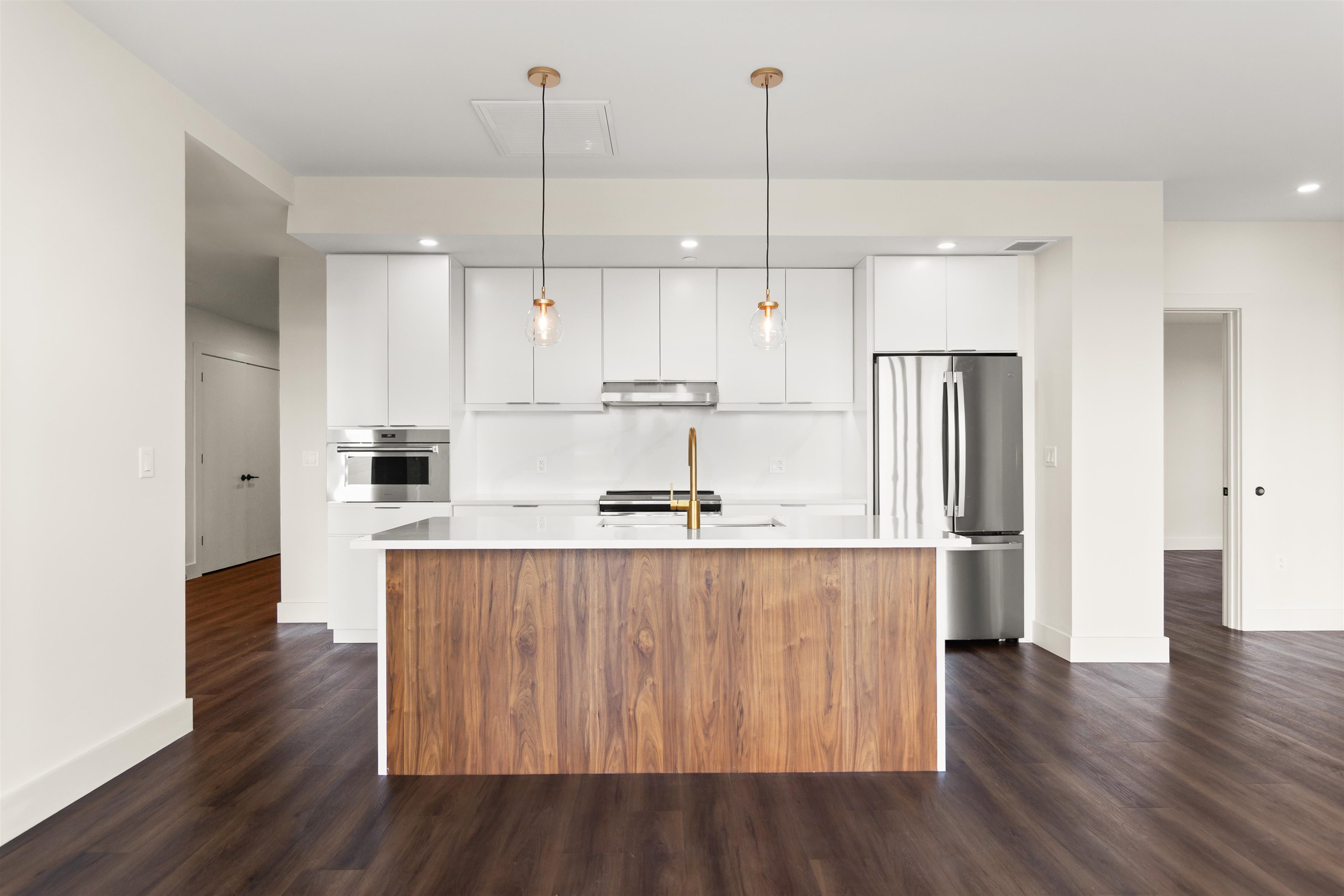 125 Cambrian Way, Unit 607 Burlington, VT 05401 - Photo 3 of 40