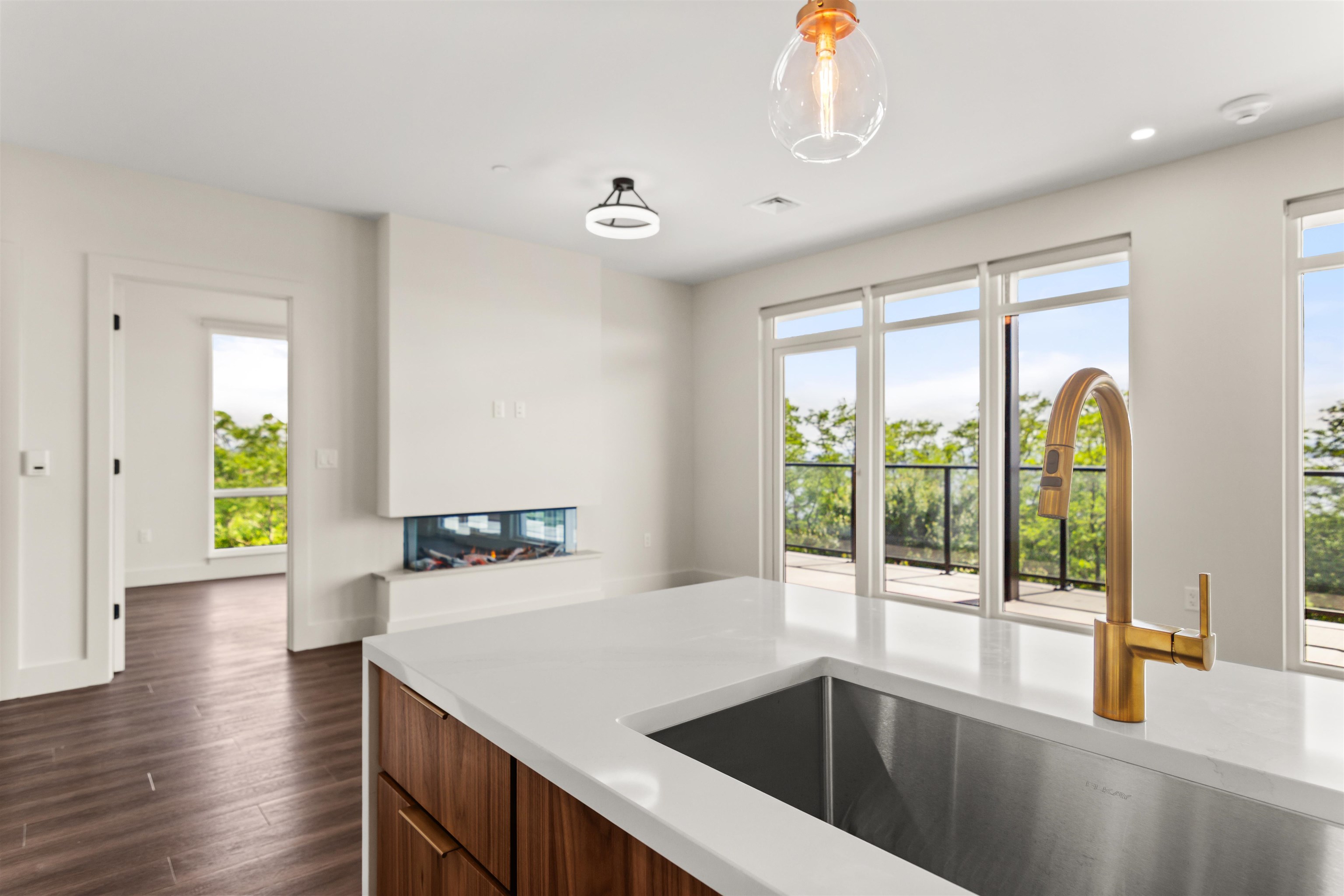 125 Cambrian Way, Unit 607 Burlington, VT 05401 - Photo 5 of 40