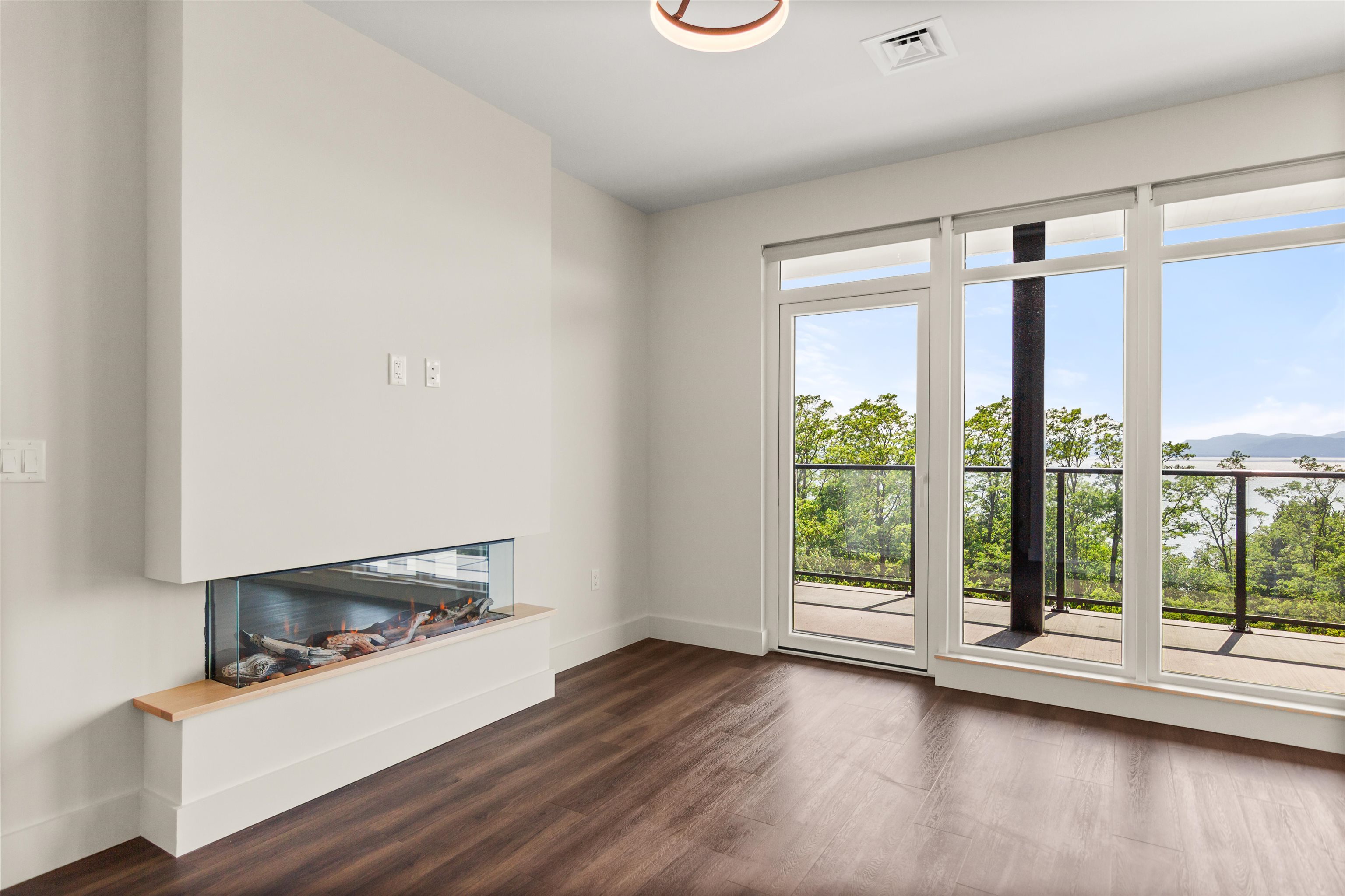 125 Cambrian Way, Unit 607 Burlington, VT 05401 - Photo 7 of 40