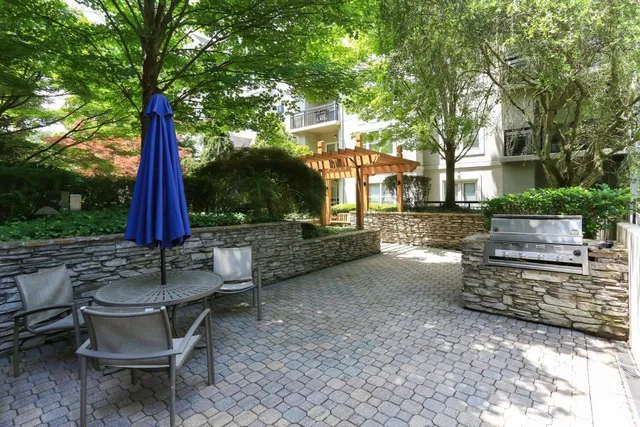 $290,000 | 1209 River Green Drive Northwest, Atlanta, GA 30327