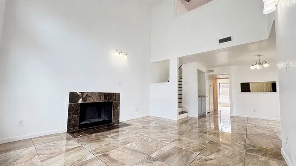 $130,000 | 6633 West Airport Boulevard, Unit 101, Houston, TX 77035