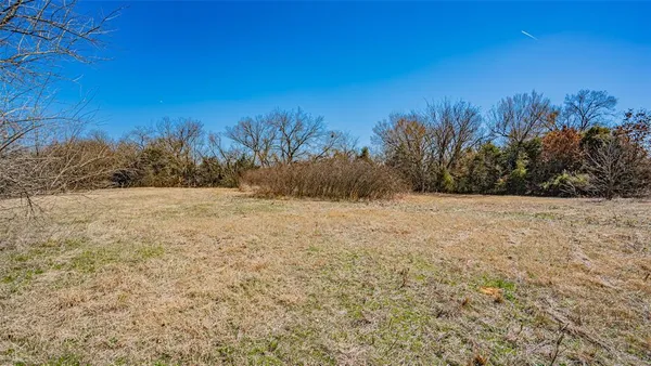 $399,000 | 200 Jonah Road, Kennedale, TX 76060