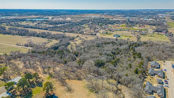$399,000 | 200 Jonah Road, Kennedale, TX 76060