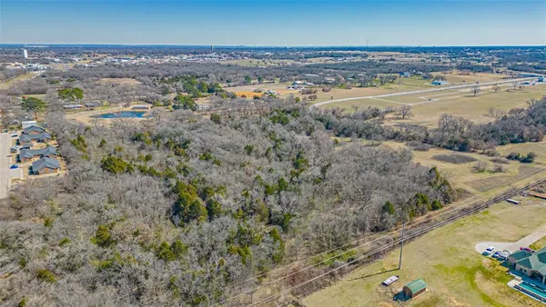 $399,000 | 200 Jonah Road, Kennedale, TX 76060