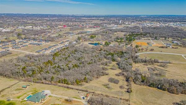 $399,000 | 200 Jonah Road, Kennedale, TX 76060