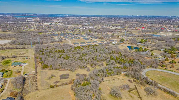 $399,000 | 200 Jonah Road, Kennedale, TX 76060