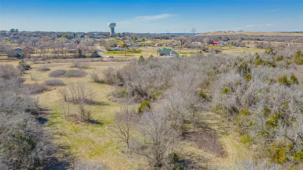 $399,000 | 200 Jonah Road, Kennedale, TX 76060