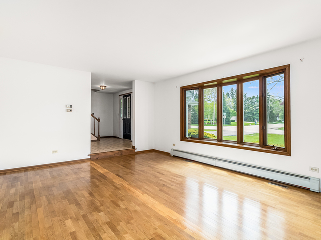 111 North Delany Road Gurnee, IL 60031 - Photo 3 of 23
