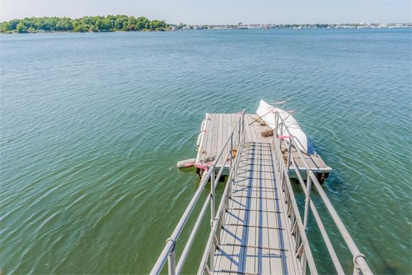 32 Crestwood Road Marblehead, MA 01945 - Photo 2 of 30 a view of a lake