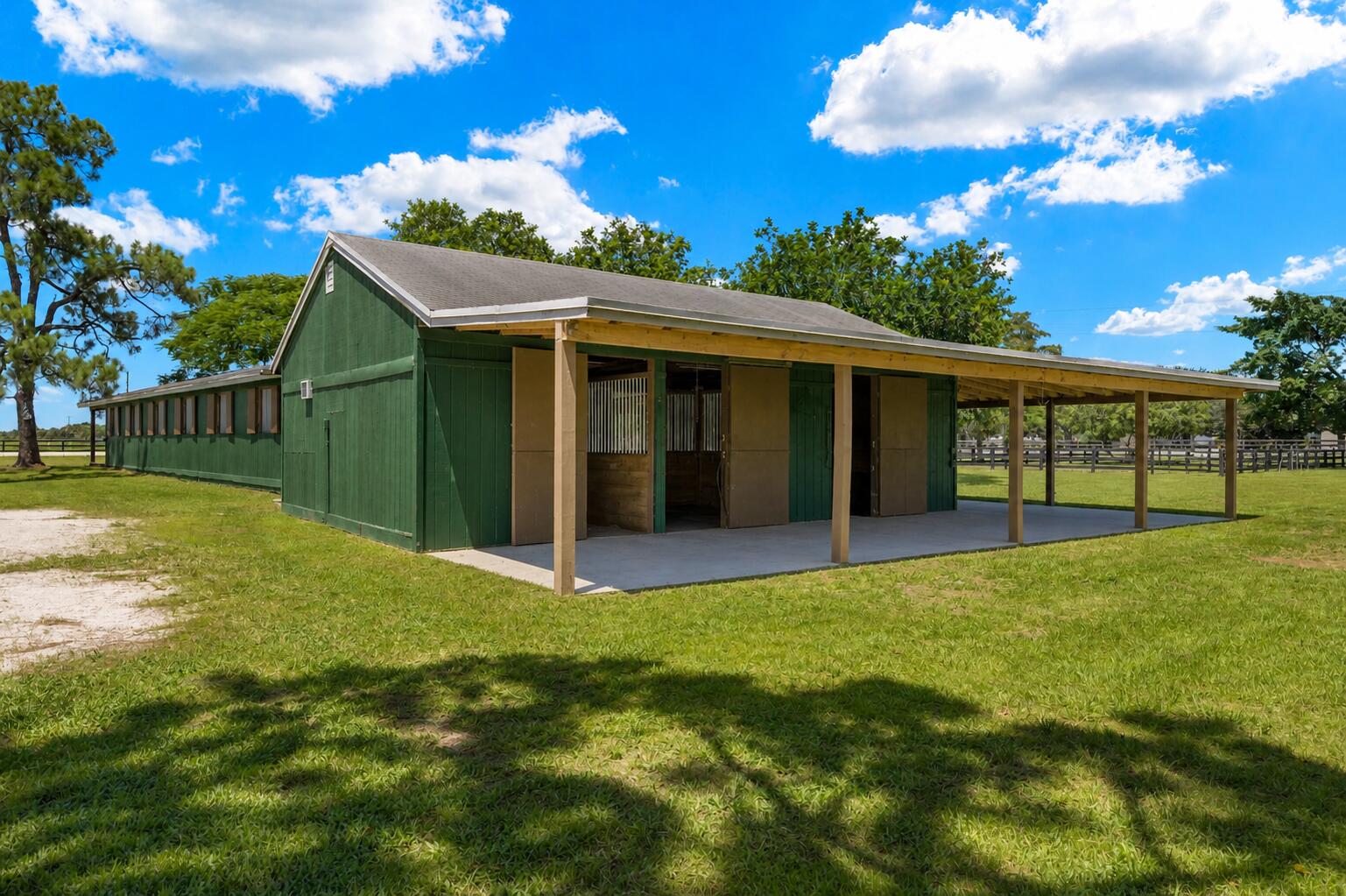 16031 Rustic Road Wellington, FL 33470 - Photo 7 of 11 Barn