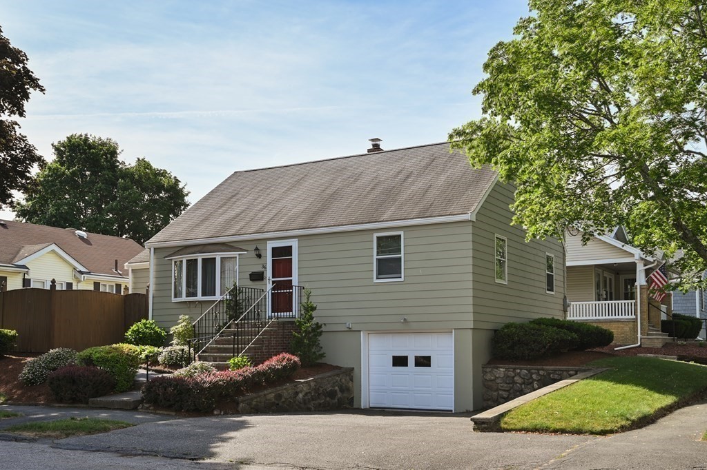 36 Nickerson Road Peabody, MA 01960 - Photo 3 of 18 Gallery Image 3