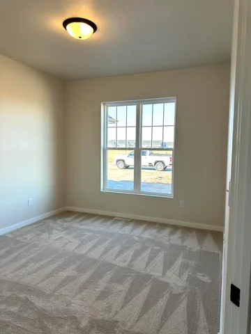 $489,900 | 1432 Crossroads Drive, De Pere, WI 54115