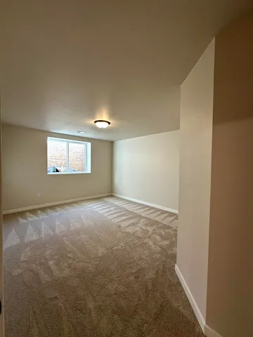 $489,900 | 1432 Crossroads Drive, De Pere, WI 54115