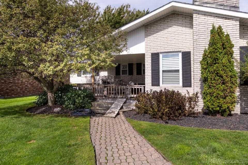 7205 Bluebill Road Algonac, MI 48001 - Photo 3 of 37 50056270-2.JPG
