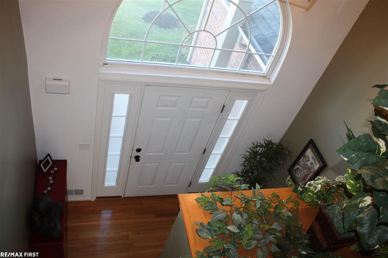 49041 Hawksburry Road Canton, MI 48188 - Photo 6 of 36