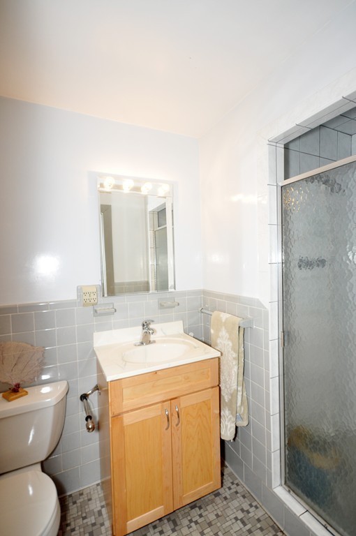 6 Tufts Road Lexington, MA 02421 - Photo 11 of 22