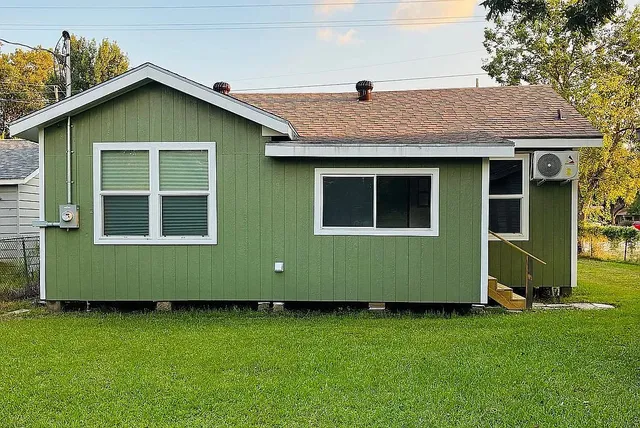 $132,800 | 3020 Western Avenue, Orange, TX 77630