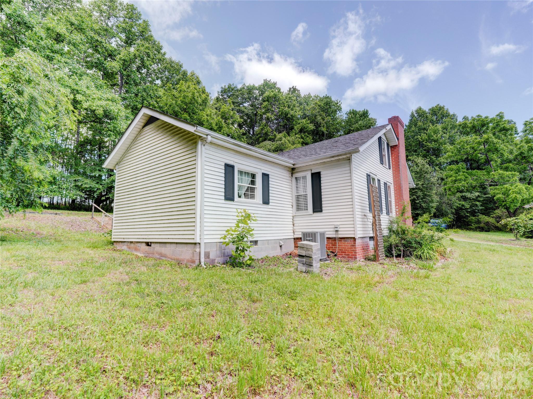 7049 Austin Little Mountain Road Elkin, NC 28621 - Photo 36 of 46