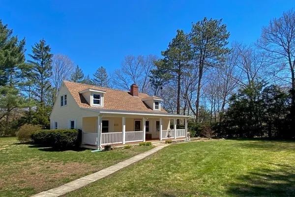 $3,500 | 2 Alberta Avenue, Newburyport, MA 01950