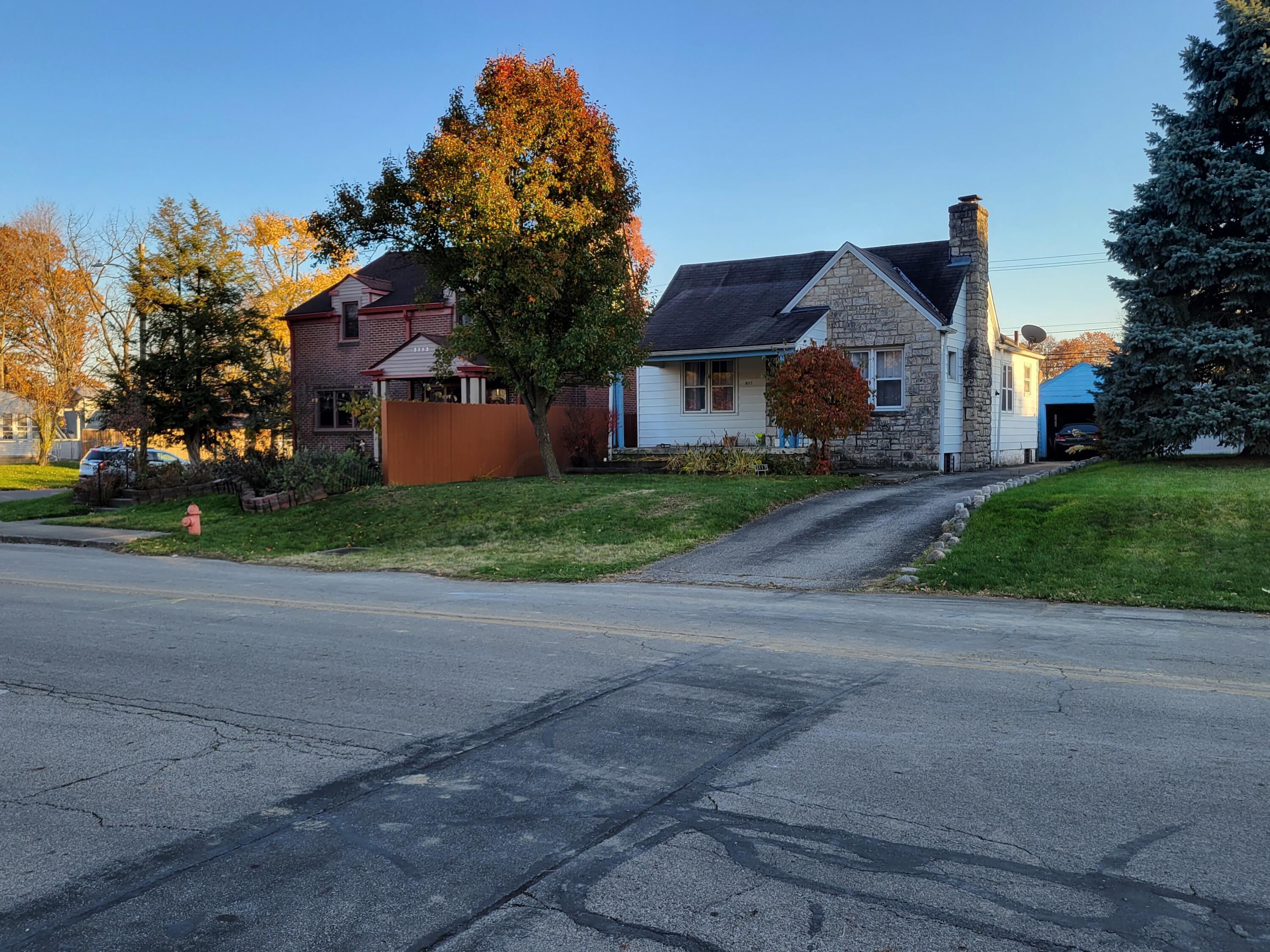 3117 Parkside Road Columbus, OH 43204 - Photo 32 of 43 20231109_163117