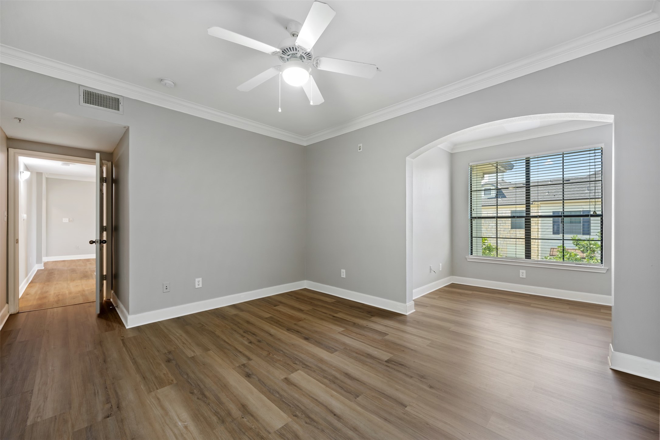 7701 Rialto Boulevard, Unit 1433 Austin, TX 78735 - Photo 27 of 31