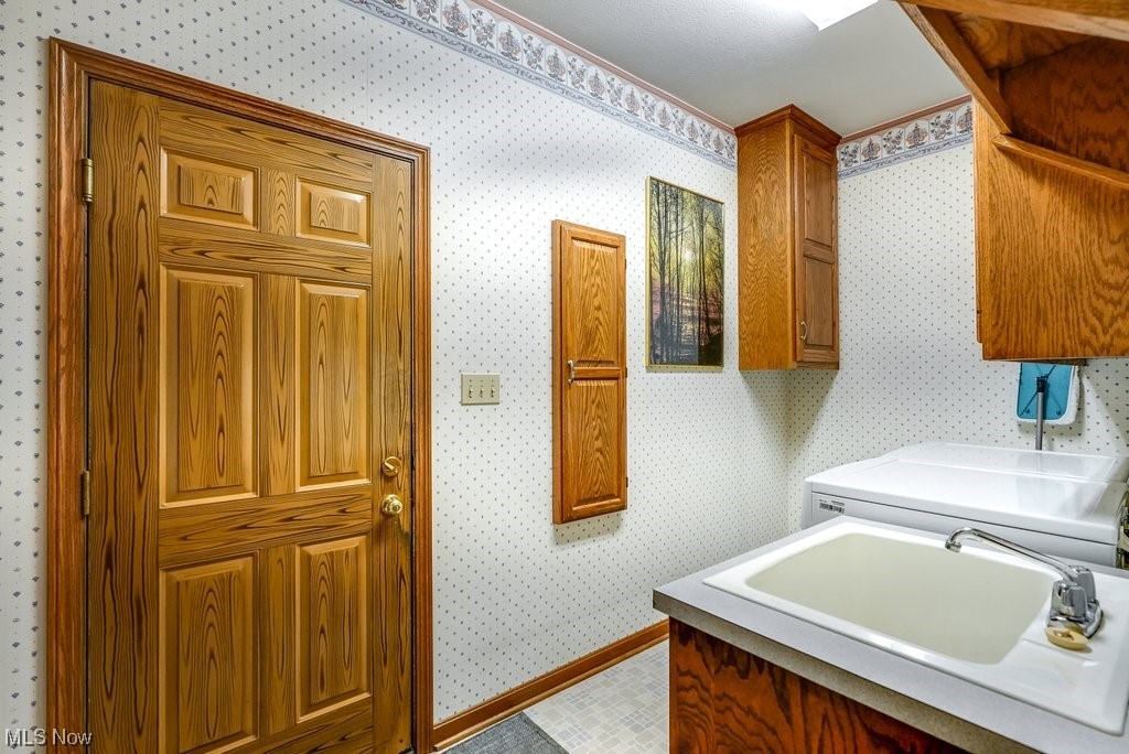 2455 Shadow Ridge Lane Fairlawn, OH 44333 - Photo 21 of 35