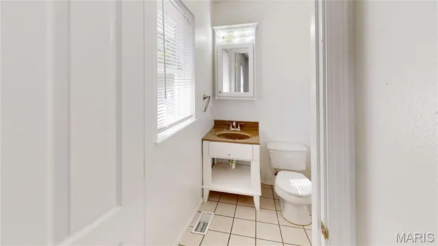 $215,000 | 5104 Stephanie Drive, Granite City, IL 62040