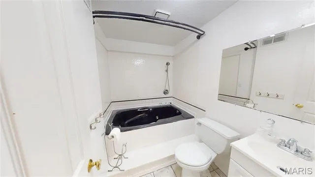 $215,000 | 5104 Stephanie Drive, Granite City, IL 62040