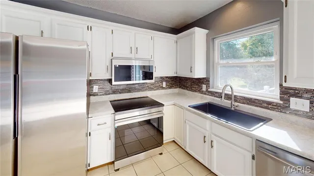 $215,000 | 5104 Stephanie Drive, Granite City, IL 62040