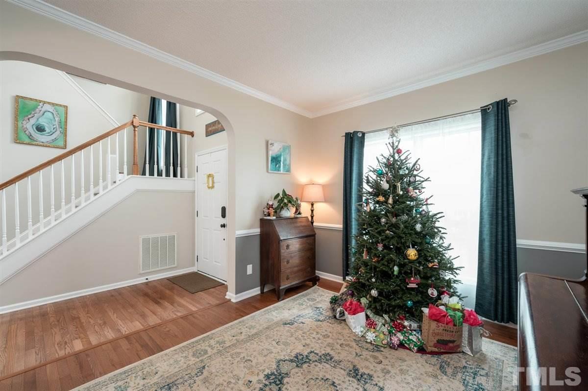 8712 Waynick Drive Raleigh, NC 27617 - Photo 5 of 26
