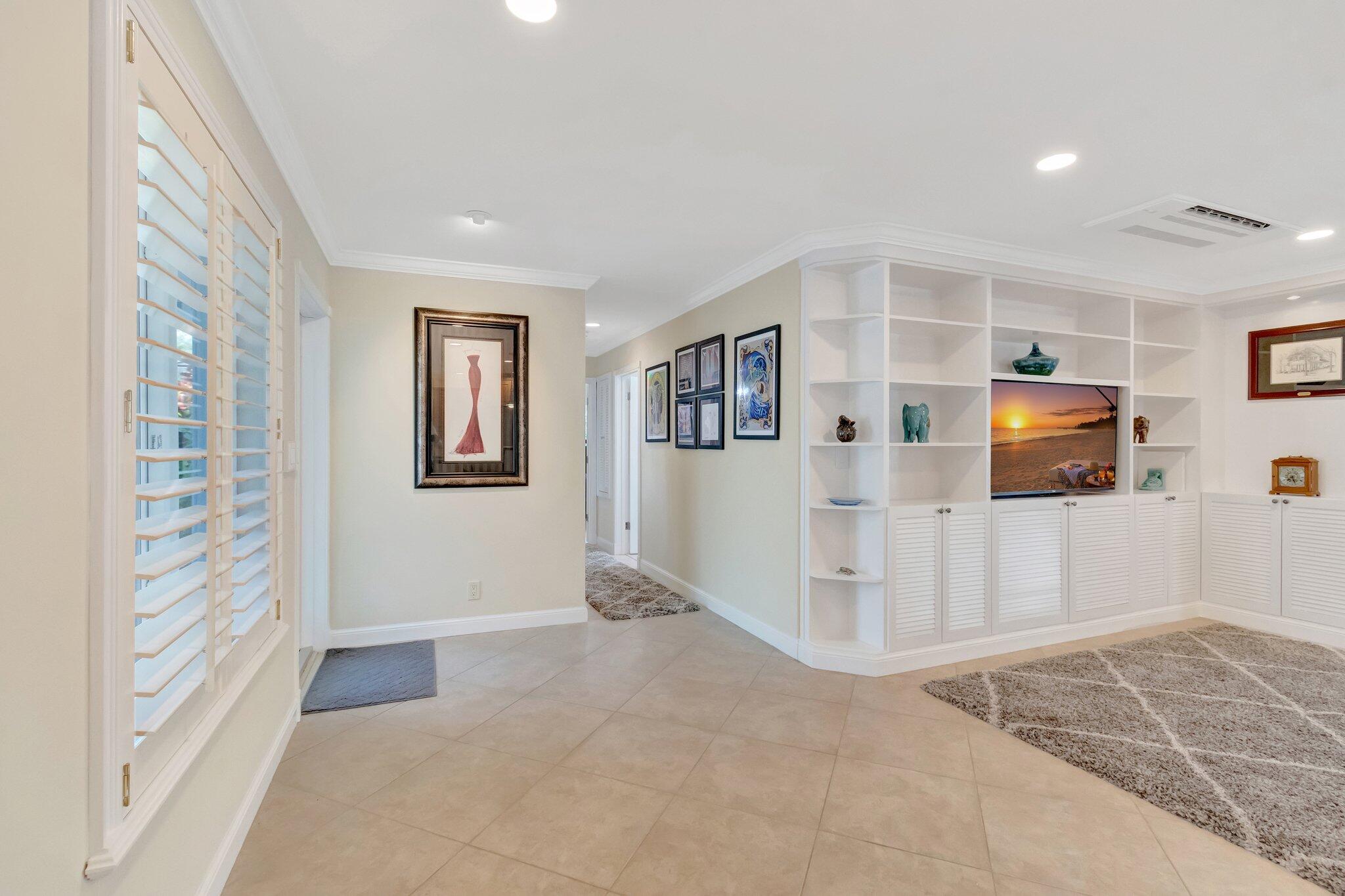 311 Southwest 7th Terrace Boca Raton, FL 33486 - Photo 4 of 27 7-web-or-mls-DSC_5232