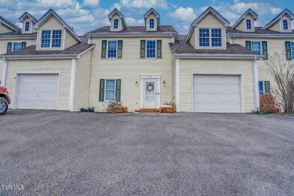 $229,999 | 865 Barclay Drive, Abingdon, VA 24210